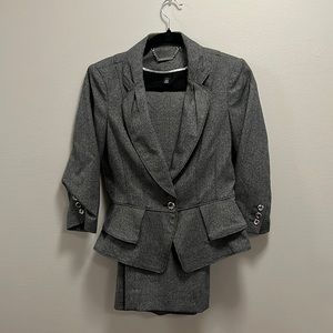 WHBM Womens gray suit set